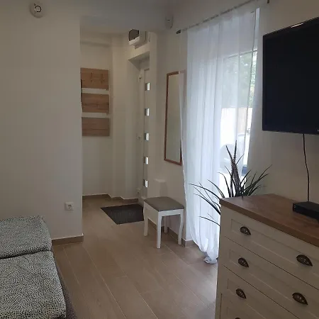 Bl Apartment